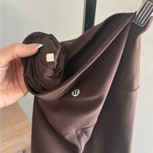 Lululemon Chocolate Brown Biker Shorts Size 2 - Picture 4 of 4